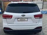 Kia Sorento 2017 года за 7 300 000 тг. в Атырау – фото 5