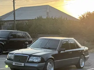 Mercedes-Benz E 280
