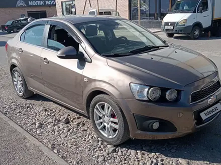 Chevrolet Aveo 2014 года за 3 600 000 тг. в Шымкент – фото 2