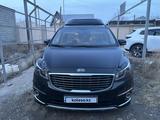 Kia Carnival 2015 года за 11 000 000 тг. в Шымкент