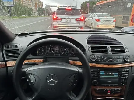 Mercedes-Benz E 320 2003 года за 6 500 000 тг. в Актобе – фото 14