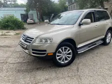 Volkswagen Touareg, 2004