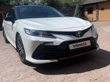 Toyota Camry 2021 годаүшін15 500 000 тг. в Алматы – фото 2