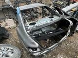 Задняя часть крыло на Toyota Camry 55 60 USA за 1 241 тг. в Актау