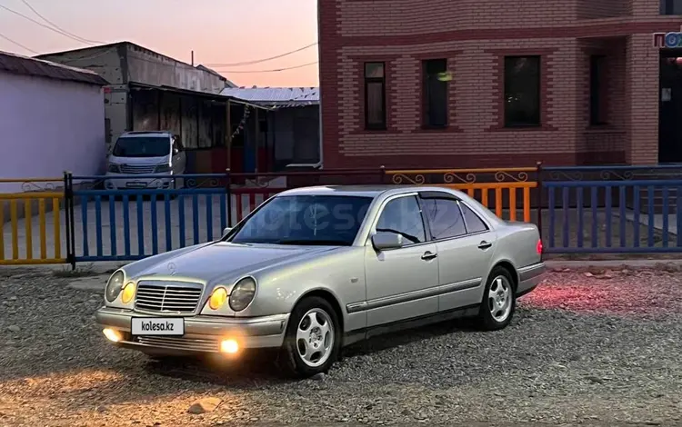 Mercedes-Benz E 230 1996 годаfor3 000 000 тг. в Туркестан