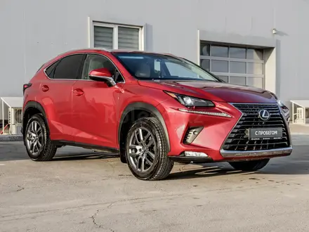 Lexus NX 300 2018 года за 14 490 000 тг. в Актау