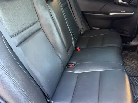 Toyota Camry 2013 года за 6 500 000 тг. в Актобе – фото 12