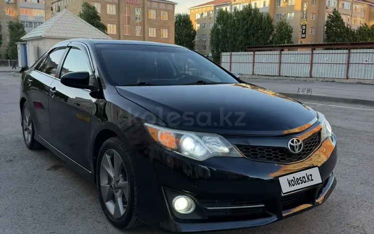 Toyota Camry 2013 года за 6 500 000 тг. в Актобе