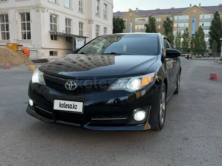 Toyota Camry 2013 года за 6 500 000 тг. в Актобе – фото 3