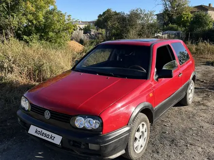 Volkswagen Golf 1994 года за 800 000 тг. в Кокшетау – фото 2