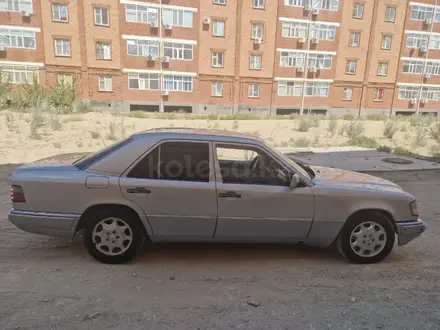 Mercedes-Benz E 220 1995 года за 2 200 000 тг. в Кызылорда – фото 2