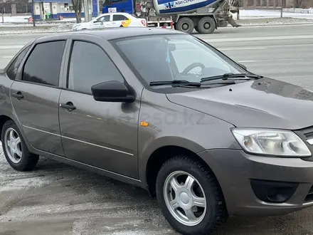 ВАЗ (Lada) Granta 2190 2015 года за 3 000 000 тг. в Семей – фото 3