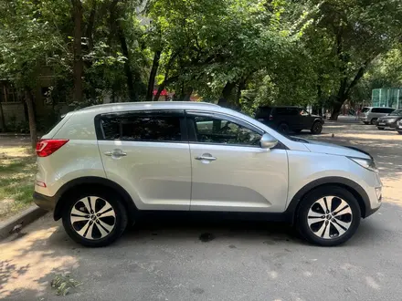 Kia Sportage 2011 года за 6 400 000 тг. в Алматы – фото 3