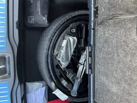 Mercedes-Benz GLS 450 2021 года за 44 000 000 тг. в Алматы – фото 20