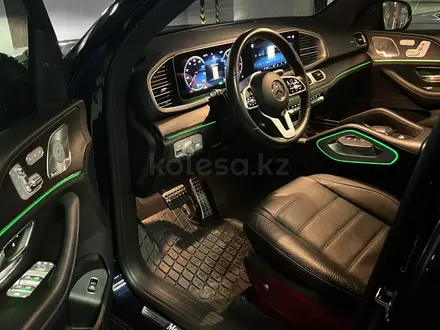 Mercedes-Benz GLS 450 2021 года за 44 000 000 тг. в Алматы – фото 50