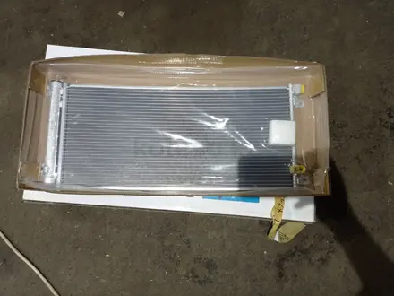 Радиатор кондиционера за 75 000 тг. в Актау