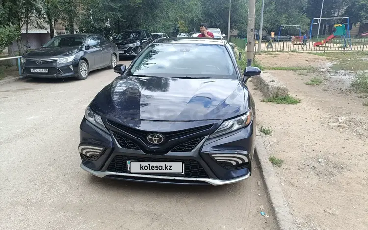 Toyota Camry 2021 годаүшін15 000 000 тг. в Актобе