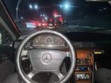 Mercedes-Benz E 320 1994 года за 1 750 000 тг. в Астана – фото 2