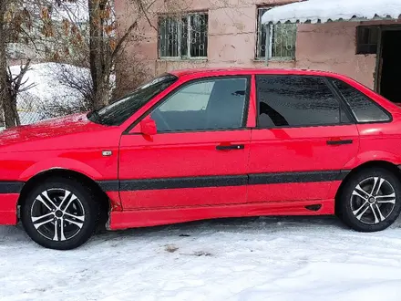 Volkswagen Passat 1991 года за 1 200 000 тг. в Жезказган – фото 2