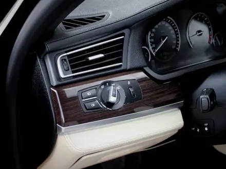 BMW 750 2009 года за 9 500 000 тг. в Алматы – фото 18