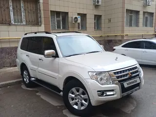 Mitsubishi Pajero, 2021