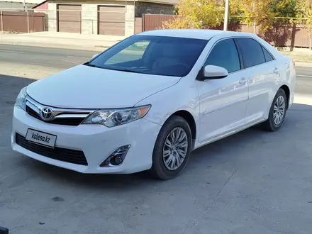 Toyota Camry 2013 года за 5 800 000 тг. в Уральск – фото 2