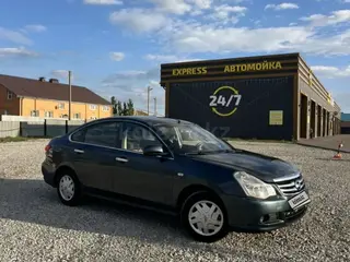 Nissan Almera