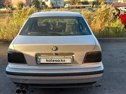 BMW 320 1991 года за 1 650 000 тг. в Караганда – фото 3