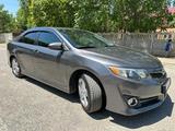 Toyota Camry 2014 года за 8 700 000 тг. в Шымкент – фото 2