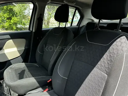 Renault Logan 2019 года за 4 890 000 тг. в Актобе – фото 17