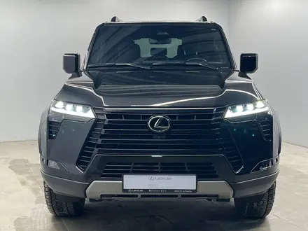 Lexus GX 550 Overtrail 2024 года за 52 000 000 тг. в Алматы – фото 2
