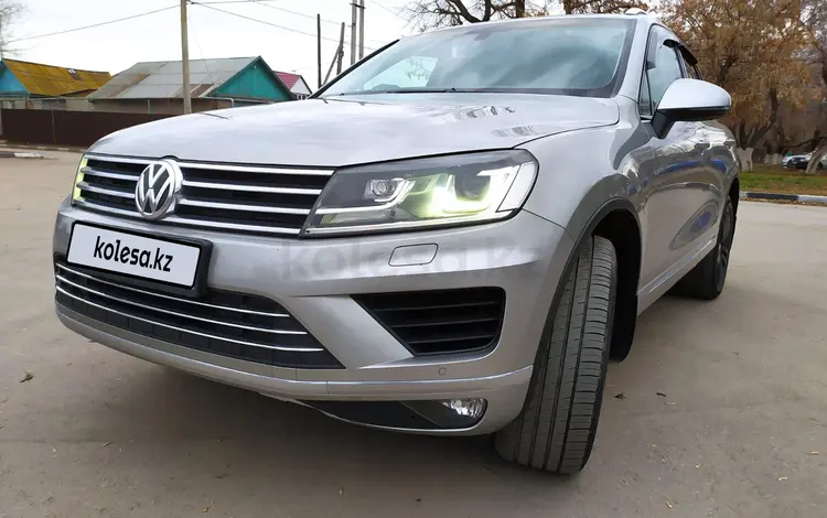 Volkswagen Touareg 2015 года за 14 970 000 тг. в Астана