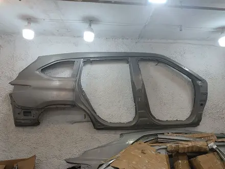 RAV4 CAMRY 2018 — КУЗОВ БОКОВИНА СТОЙКА за 110 000 тг. в Семей