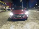 Hyundai Elantra 2017 года за 5 200 000 тг. в Актобе – фото 2