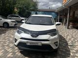 Toyota RAV4 2018 годаүшін11 750 000 тг. в Уральск