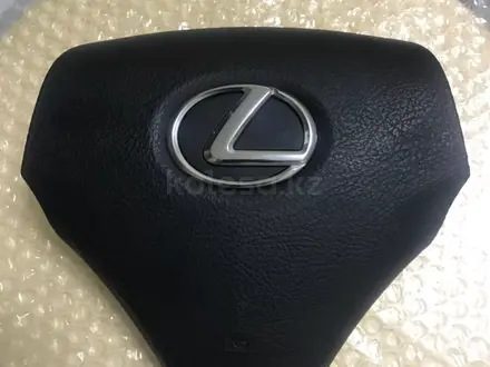 Крышки Аэрбага Lexus GS 300 за 505 тг. в Алматы