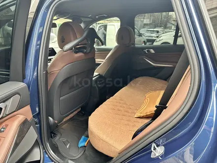 BMW X5 2019 года за 36 500 000 тг. в Алматы – фото 11