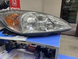 Фара правая и левая на Тойота Camry 30, 35 за 23 500 тг. в Алматы