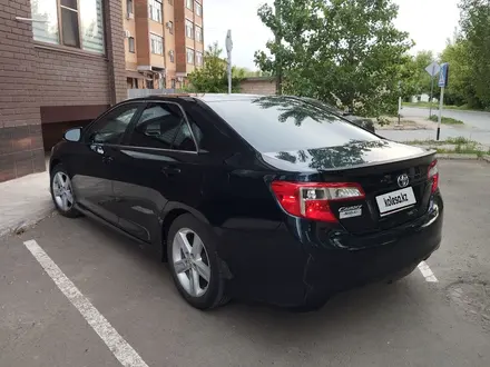 Toyota Camry 2014 года за 6 200 000 тг. в Уральск – фото 4