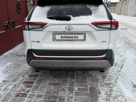 Toyota RAV4 2020 года за 16 800 000 тг. в Павлодар – фото 2