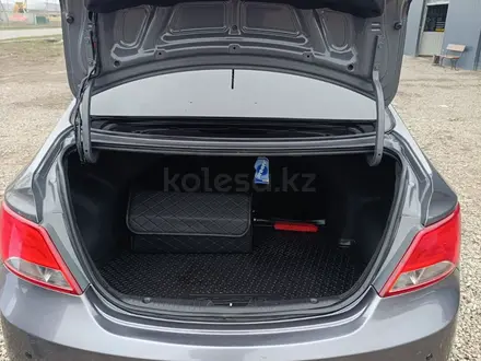 Hyundai Accent 2015 года за 6 000 000 тг. в Усть-Каменогорск – фото 6