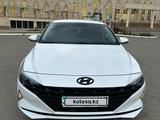 Hyundai Elantra 2022 года за 8 100 000 тг. в Уральск