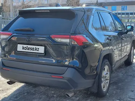 Toyota RAV4 2021 года за 18 400 000 тг. в Павлодар – фото 5