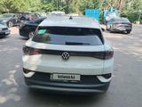 Volkswagen ID.4 2022 года за 8 700 000 тг. в Алматы – фото 4