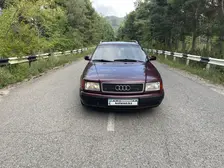 Audi 100