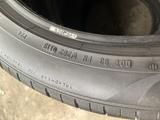 Пара летние шины 285/40/21 285/40R21 Pirelli Pzero за 120 000 тг. в Алматы – фото 5