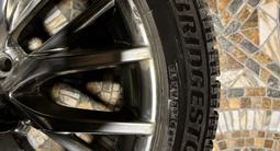 Резина «Bridgestone» с дисками «lexus» за 350 000 тг. в Петропавловск – фото 3