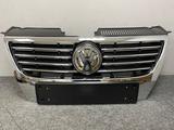 Решетка радиатора на Volkswagen за 25 000 тг. в Алматы