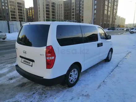 Hyundai H-1 2011 года за 13 000 000 тг. в Астана – фото 3