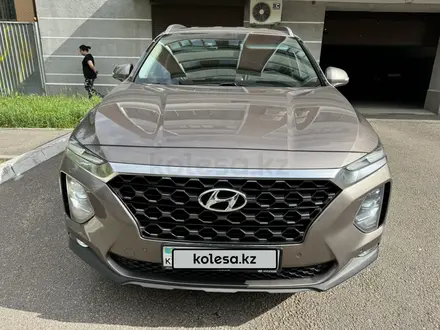 Hyundai Santa Fe 2018 года за 12 590 000 тг. в Астана – фото 92